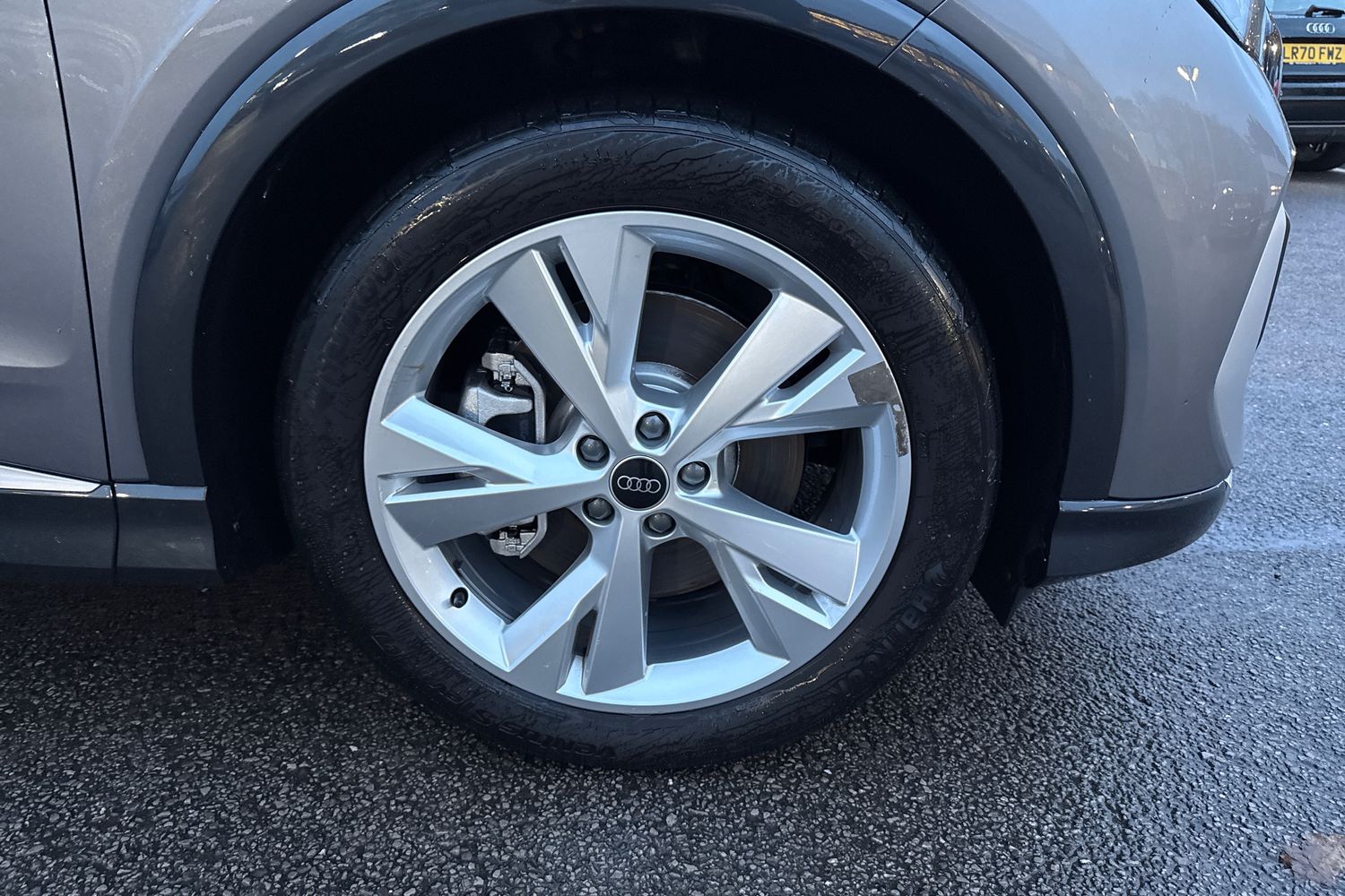 Used Audi Q4 e-tron 2025 for sale - 76876019: Photo 12