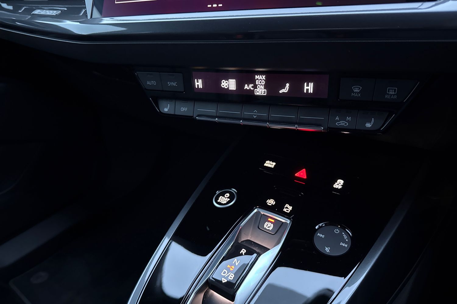 Used Audi Q4 e-tron 2025 for sale - 76876019: Photo 22