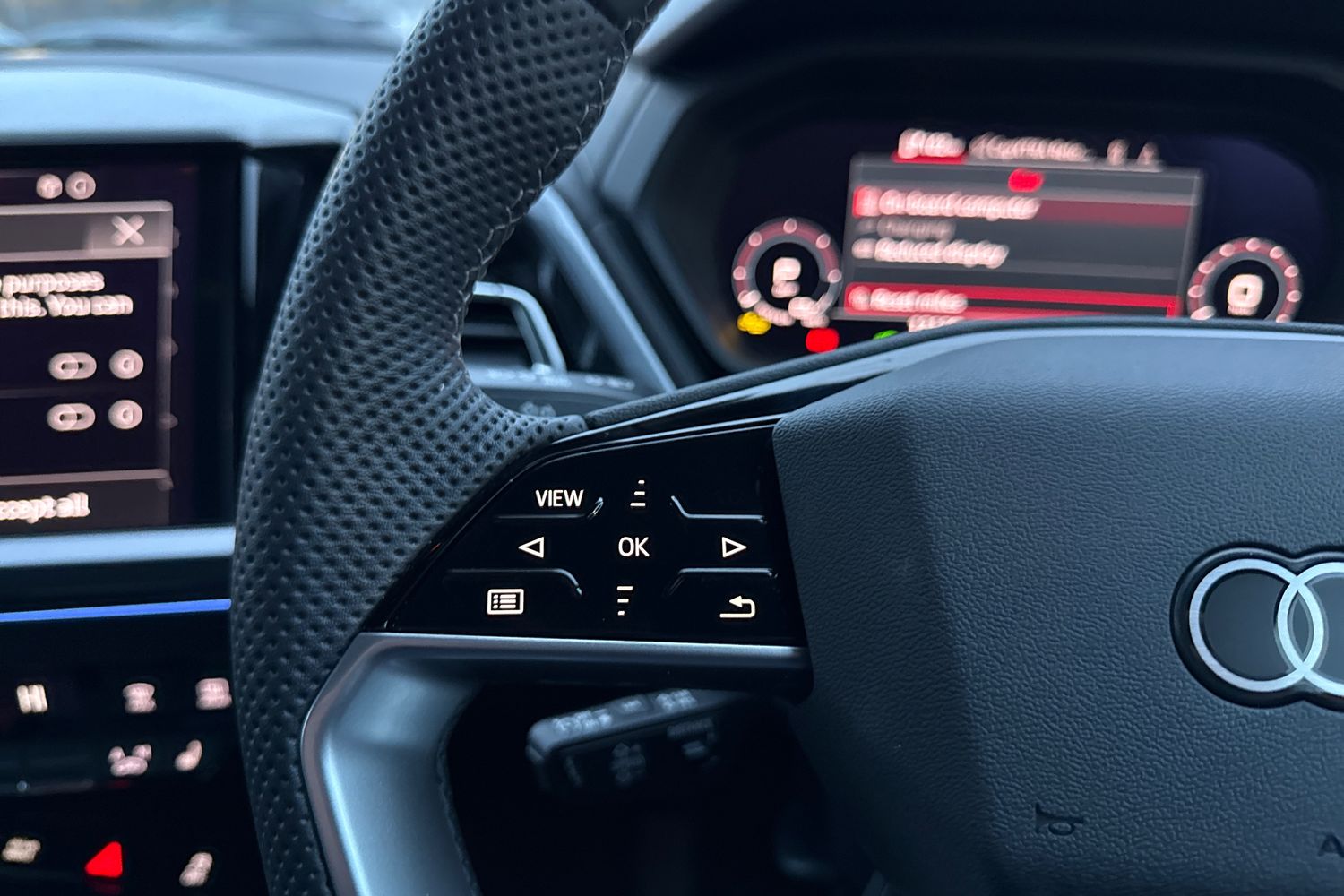 Used Audi Q4 e-tron 2025 for sale - 76876019: Photo 26