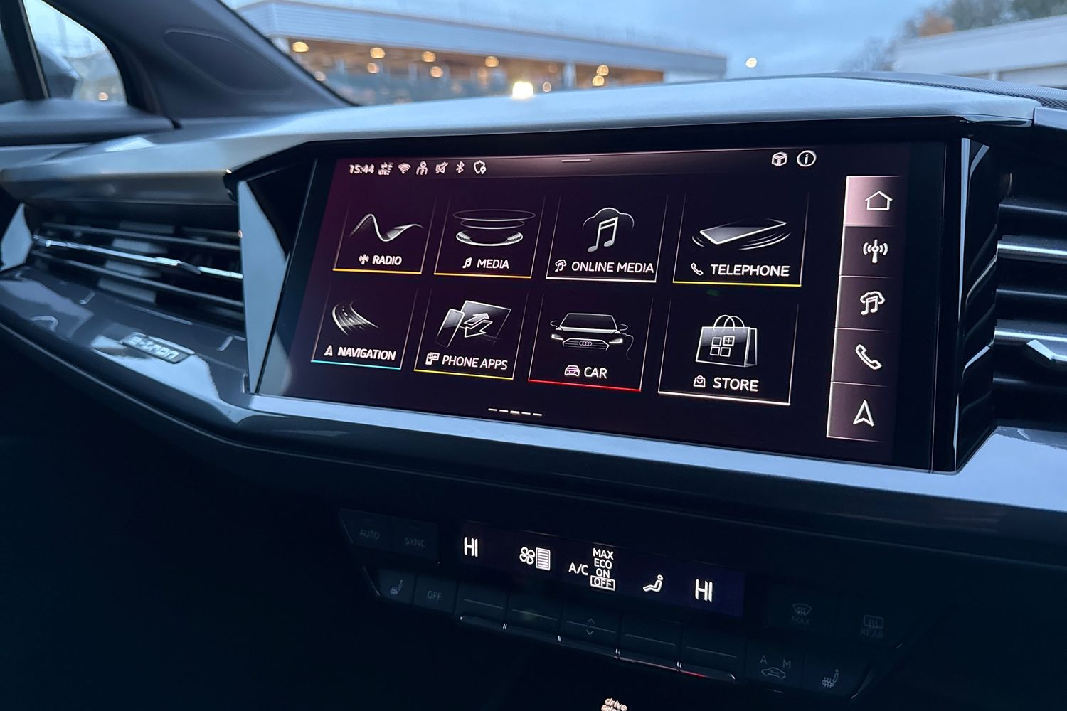 Used Audi Q4 e-tron 2025 for sale - 76876019: Photo 33