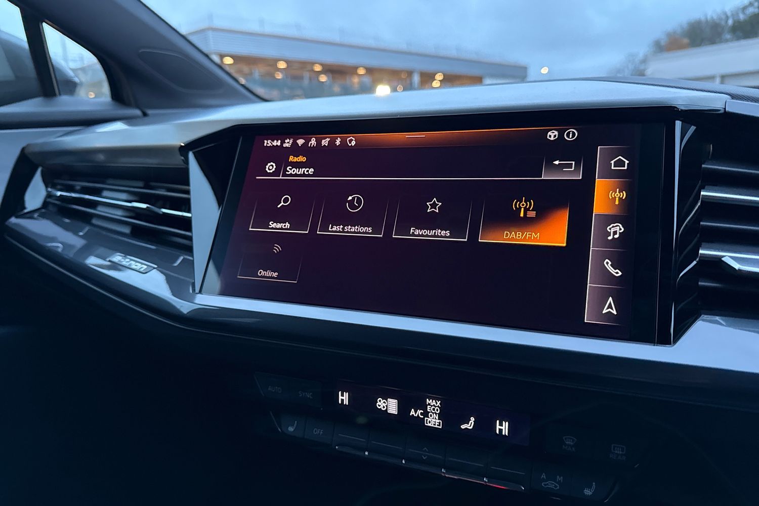 Used Audi Q4 e-tron 2025 for sale - 76876019: Photo 35