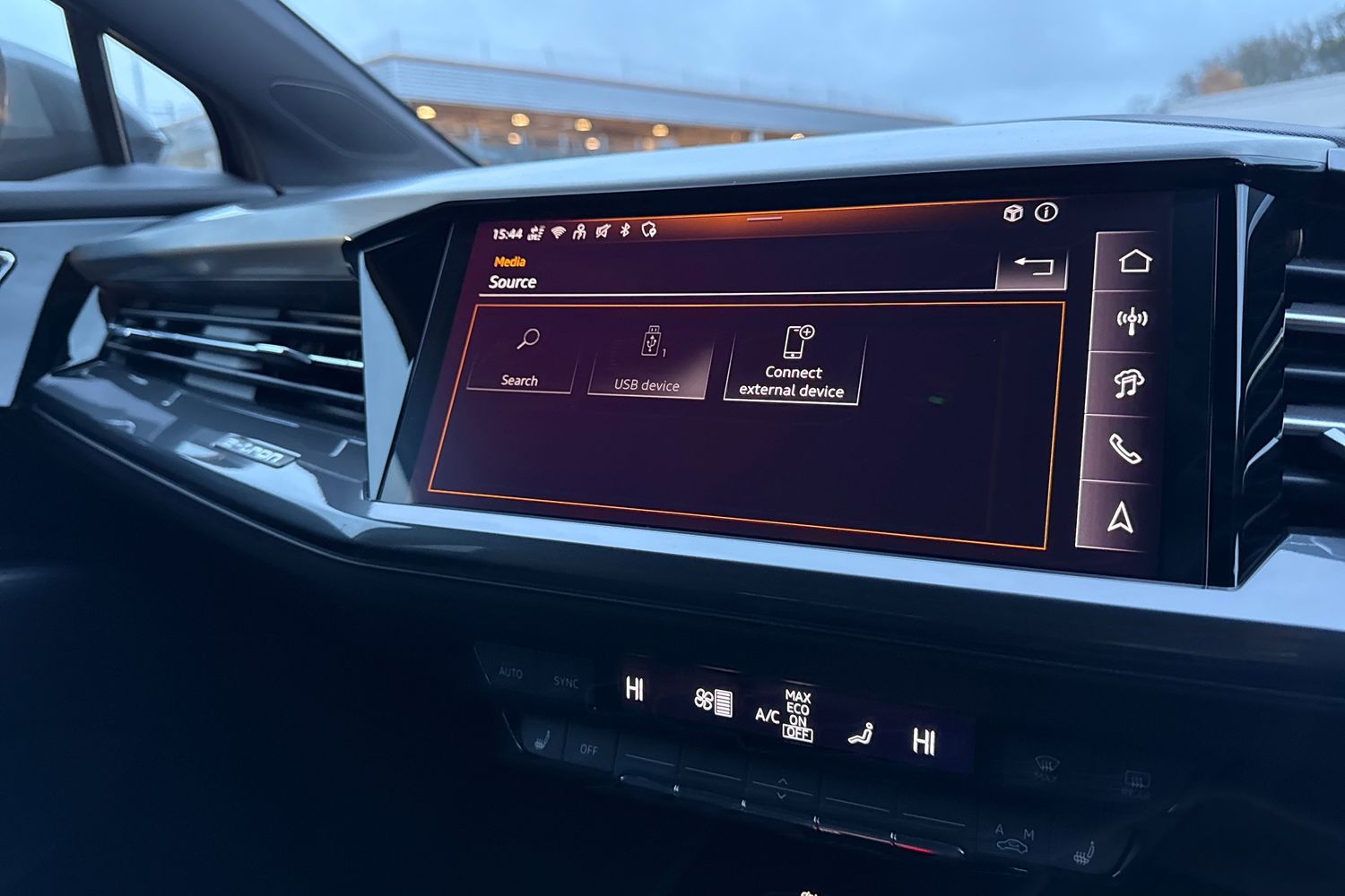 Used Audi Q4 e-tron 2025 for sale - 76876019: Photo 37