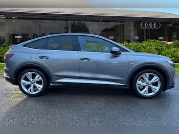 Used Audi Q4 e-tron 2025 for sale - 76876019: Photo