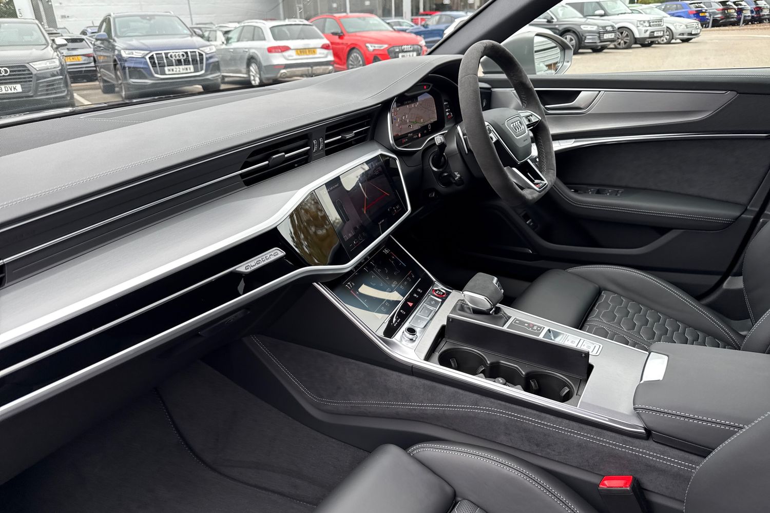 Used Audi RS6 Avant 2025 for sale - 76036742: Photo 14