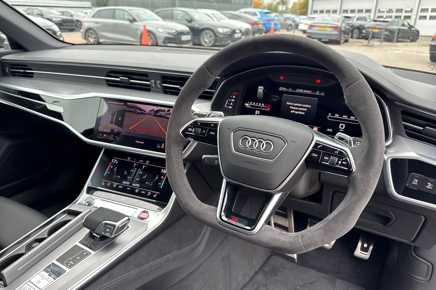 Used Audi RS6 Avant 2025 for sale - 76036742: Photo 17