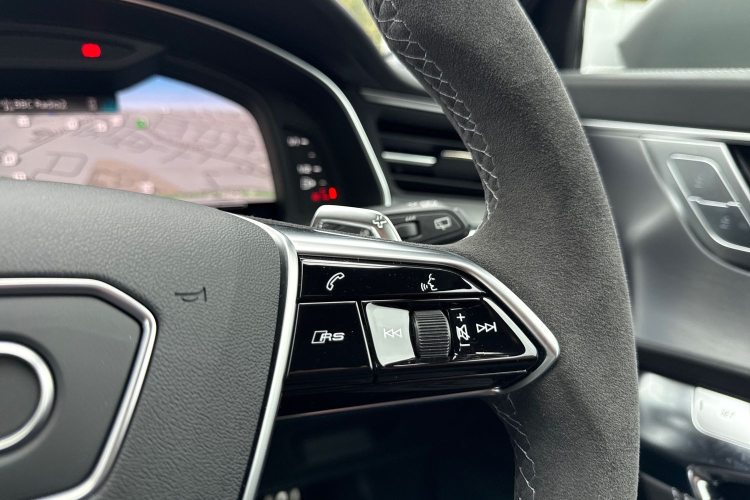 Used Audi RS6 Avant 2025 for sale - 76036742: Photo 25