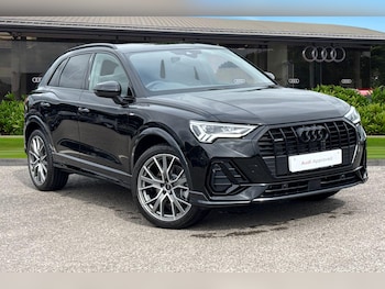 Audi - Q3