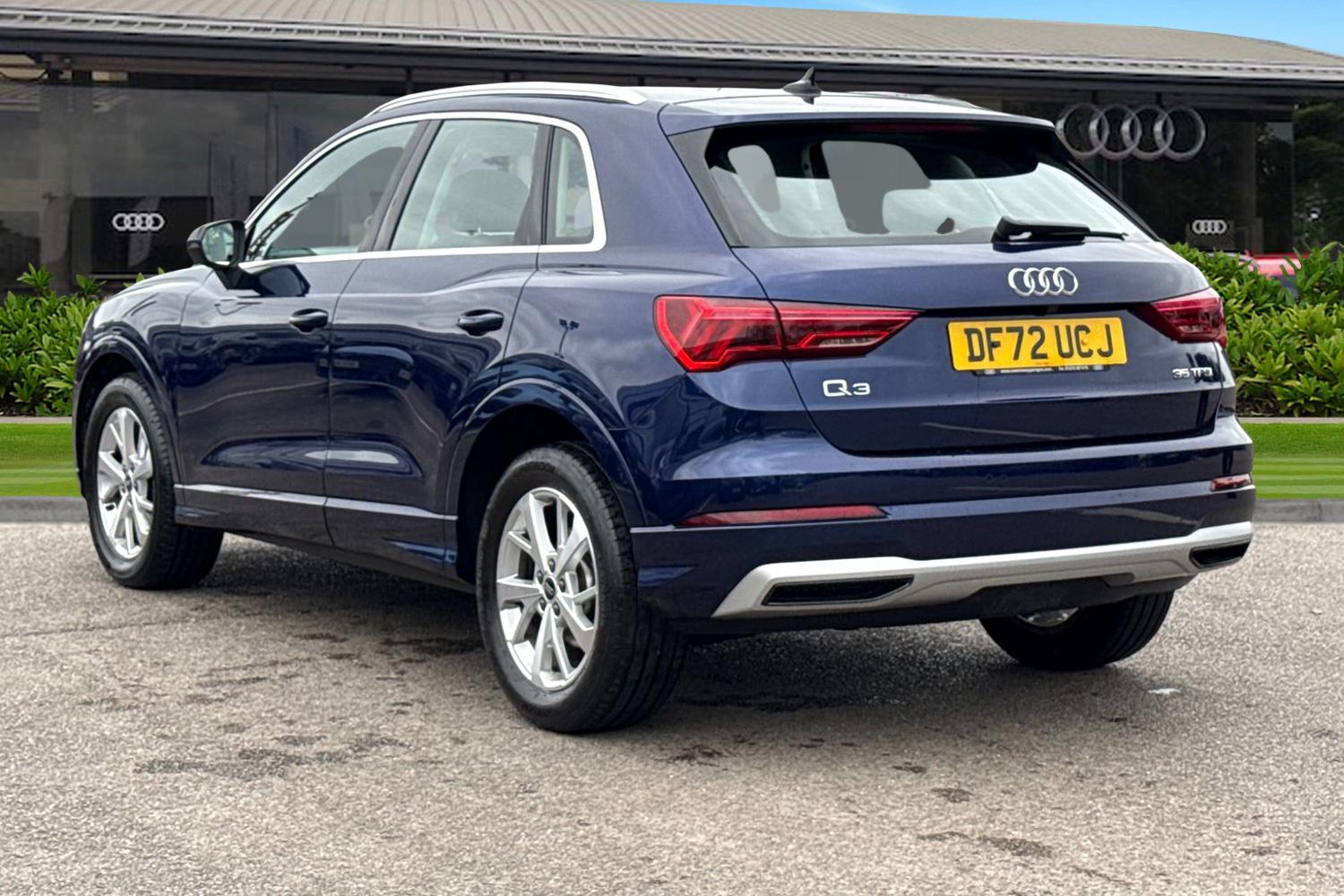 Used Audi Q3 2023 for sale - 78097779: Photo 2