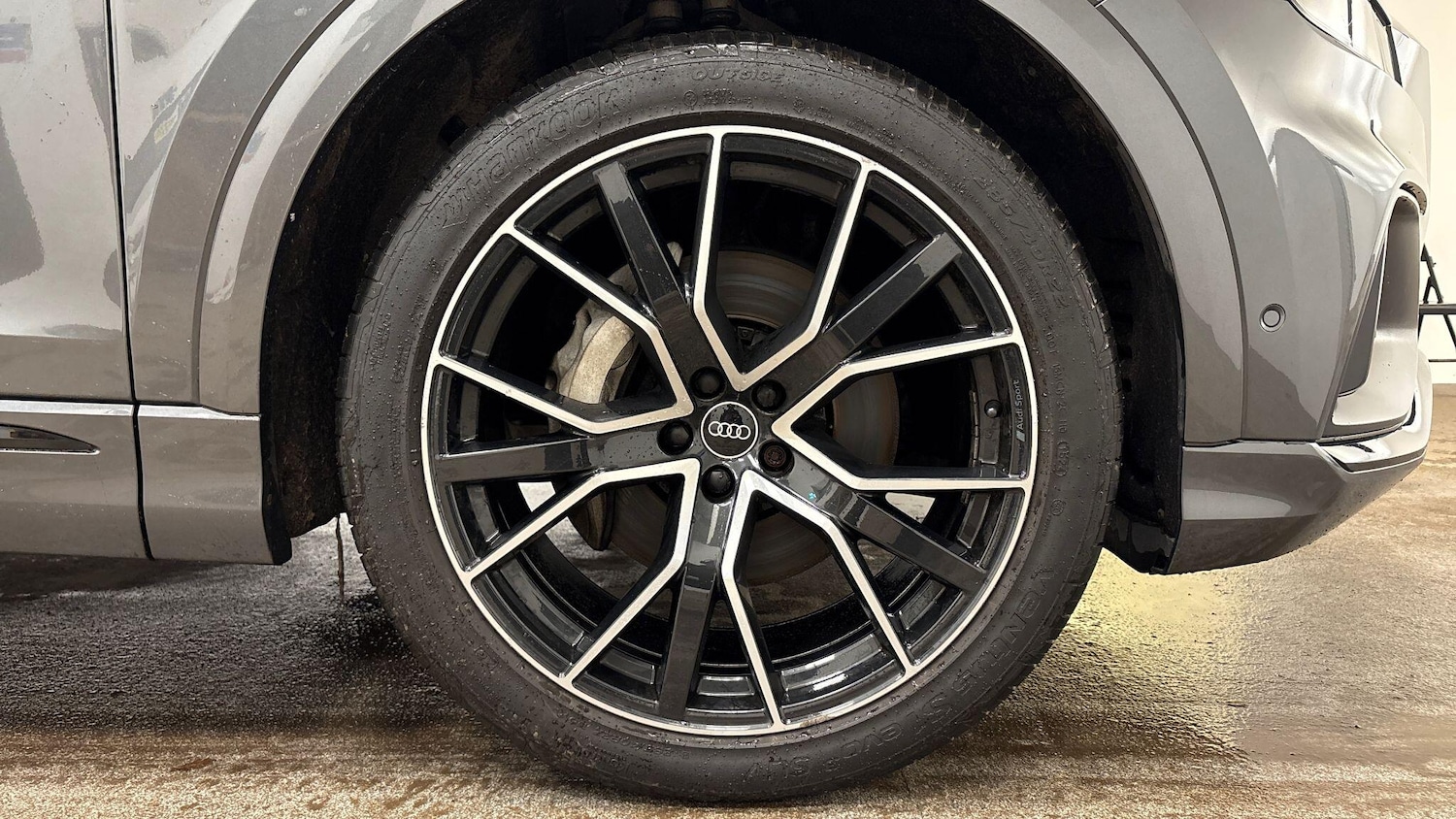 Used Audi Q8 2022 for sale - 77275410: Photo 7