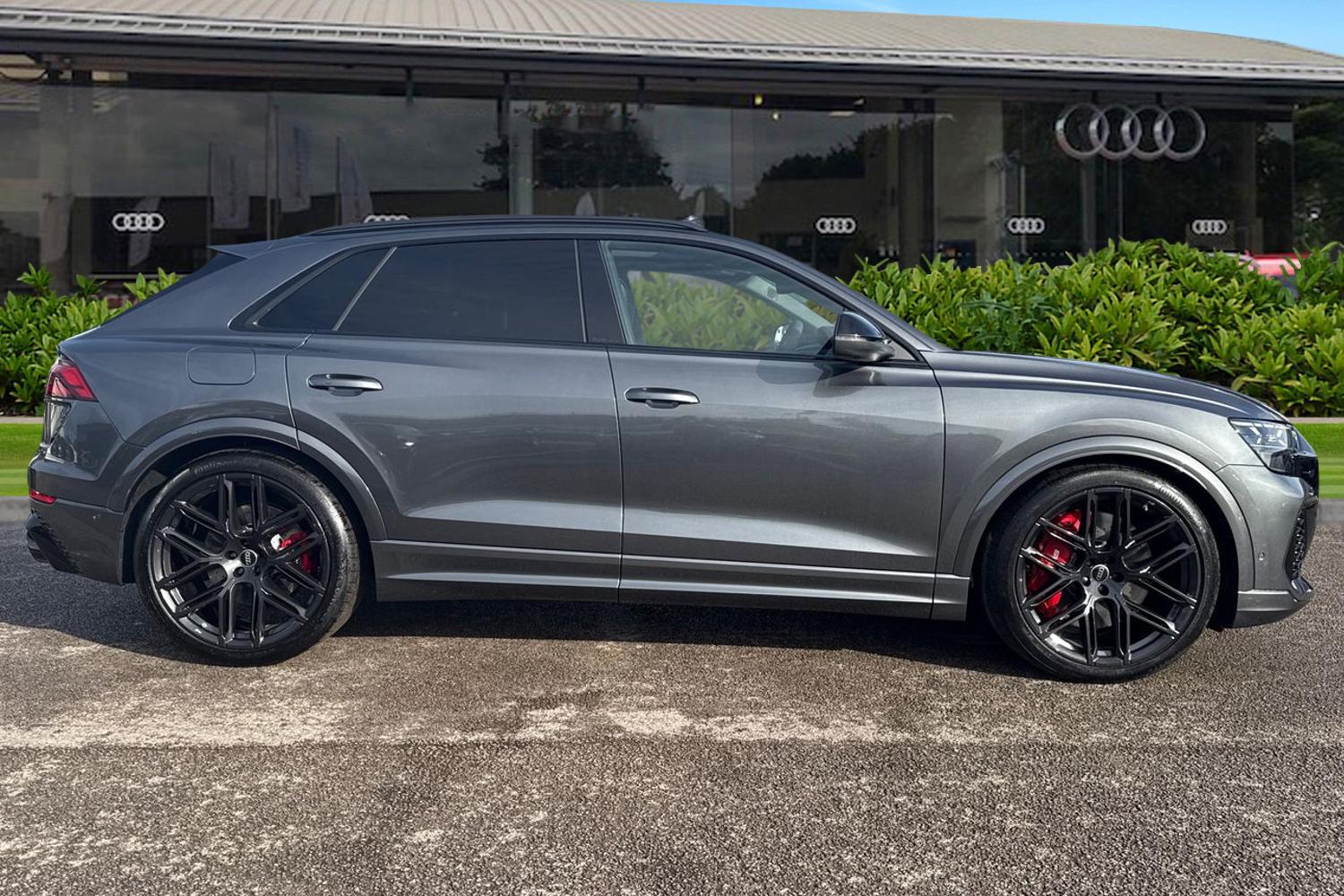 Used Audi RS Q8 2025 for sale - 76520066: Photo 3