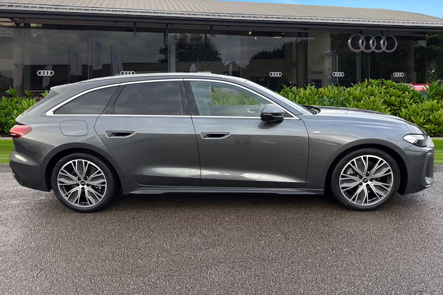 Used Audi A5 2025 for sale - 76739548: Photo 3