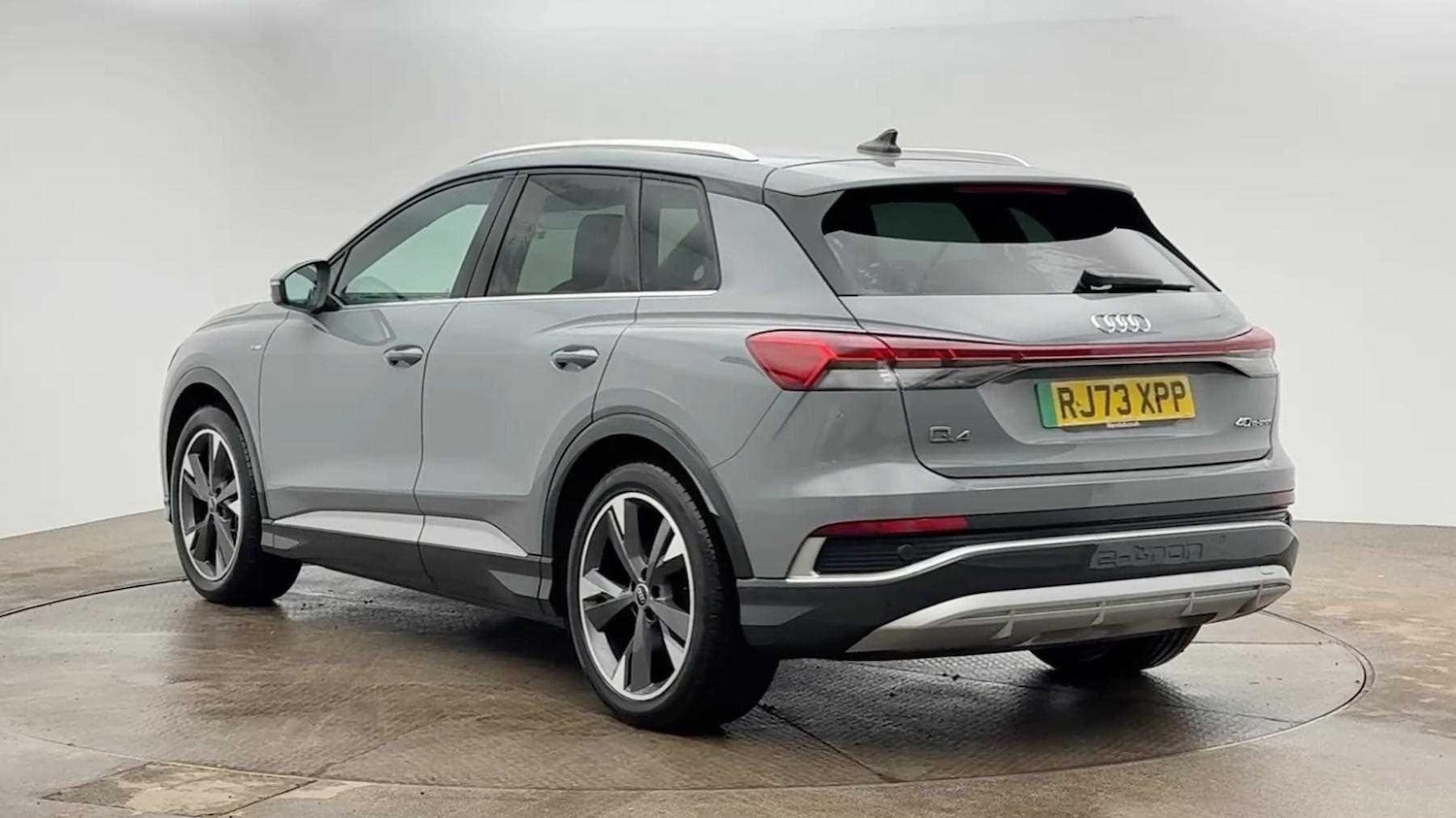 Used Audi Q4 e-tron 2023 for sale - 77649226: Photo 2