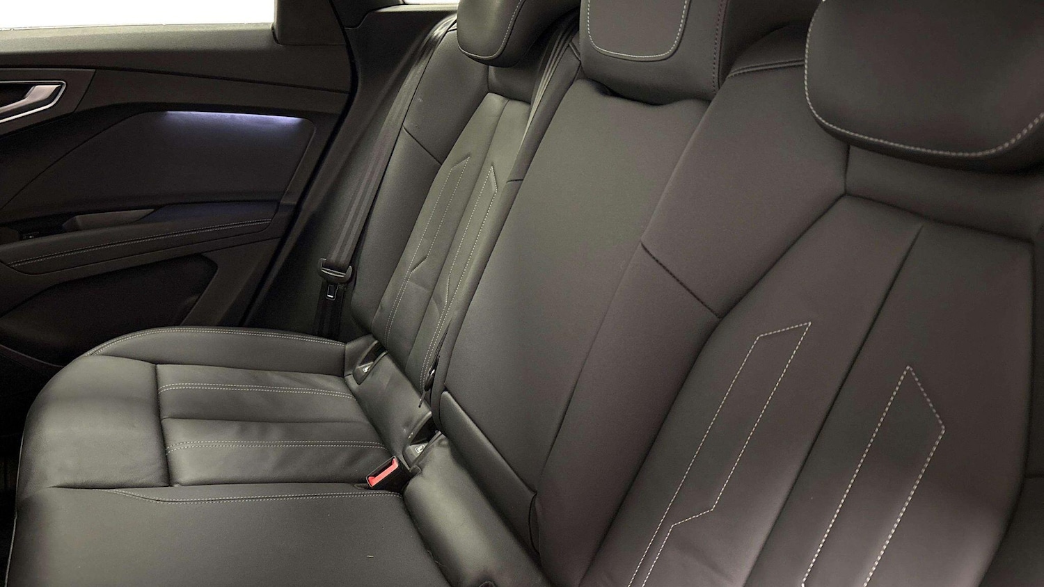 Used Audi Q4 e-tron 2023 for sale - 77649226: Photo 7