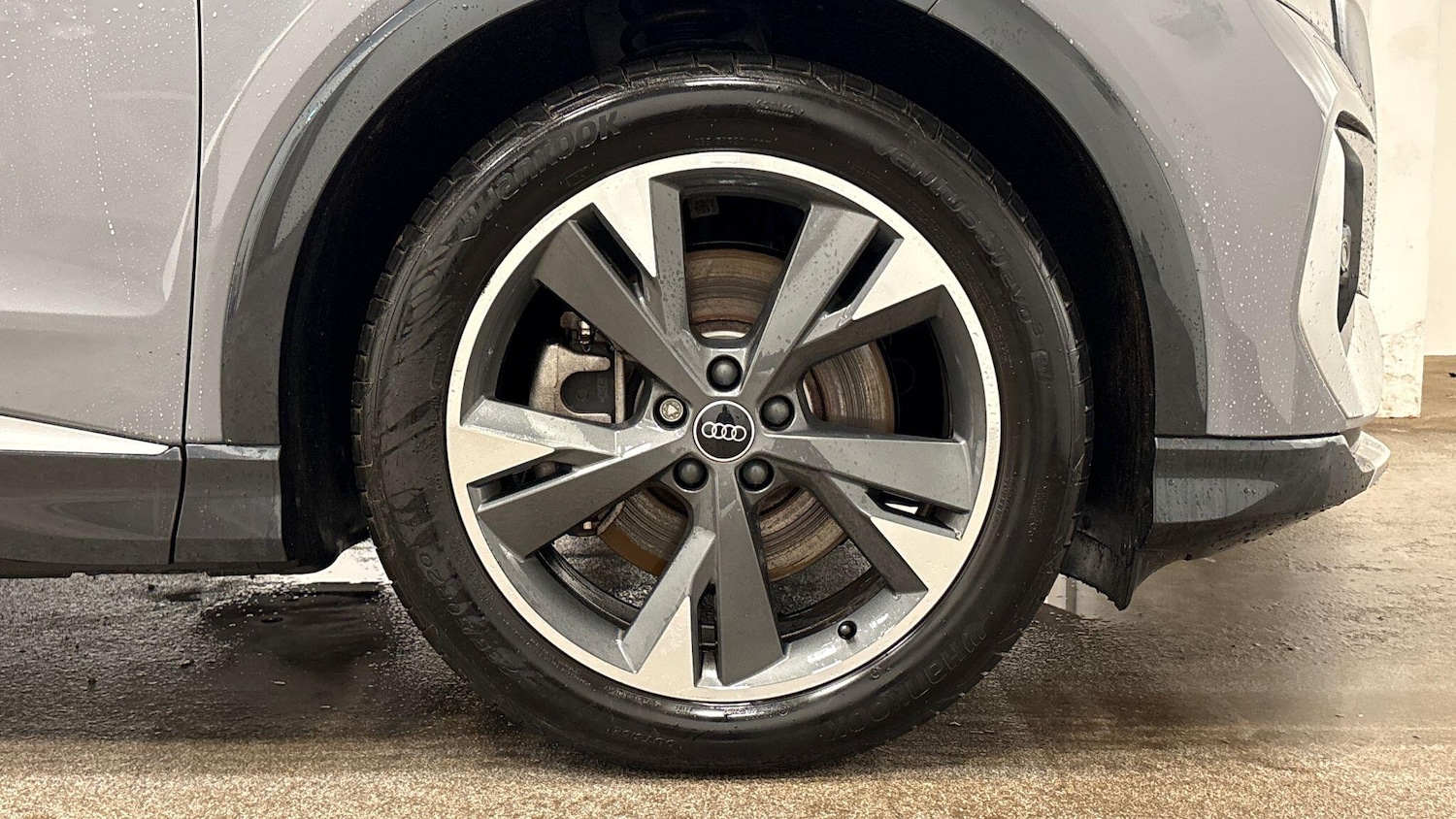 Used Audi Q4 e-tron 2023 for sale - 77649226: Photo 8