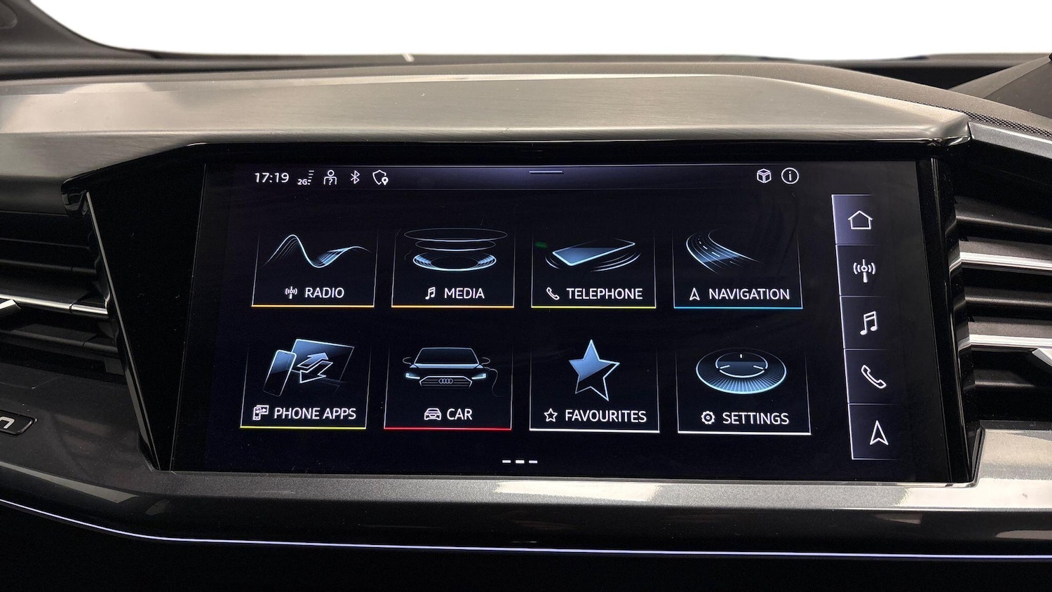 Used Audi Q4 e-tron 2023 for sale - 77649226: Photo 9