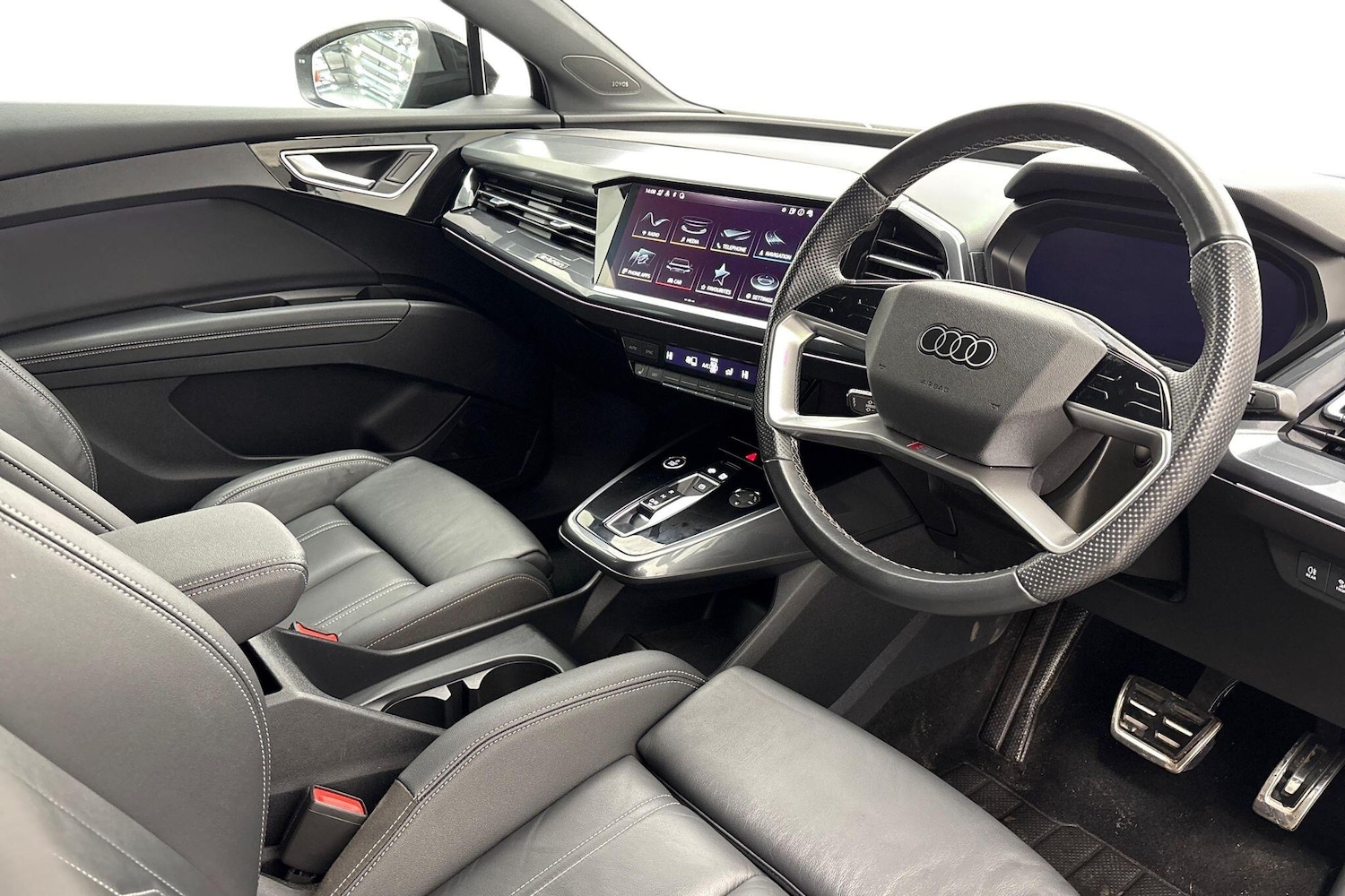 Used Audi Q4 e-tron 2024 for sale - 77463097: Photo 20