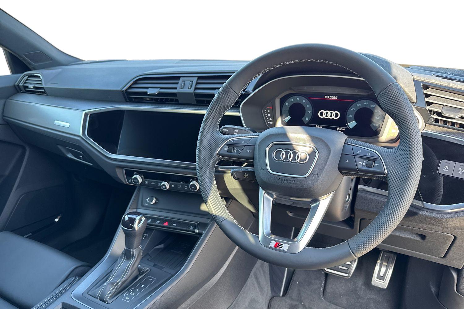 Used Audi Q3 2025 for sale - 76170245: Photo 17