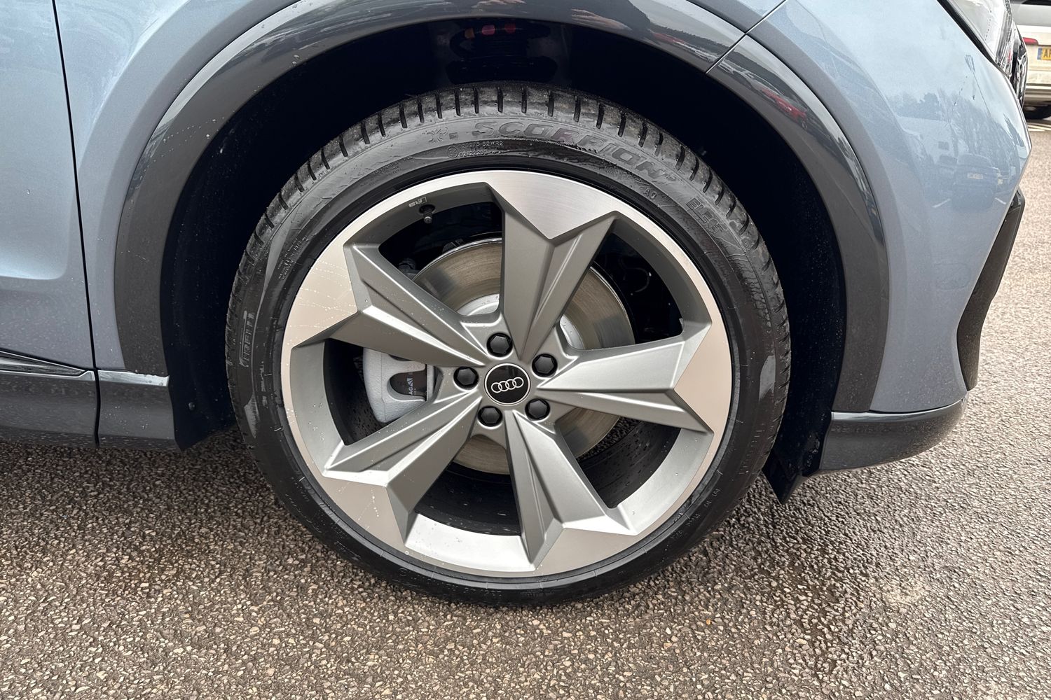 Used Audi Q4 e-tron 2026 for sale - 77262522: Photo 11