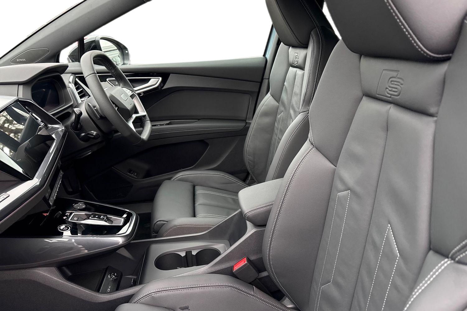 Used Audi Q4 e-tron 2026 for sale - 77262522: Photo 15