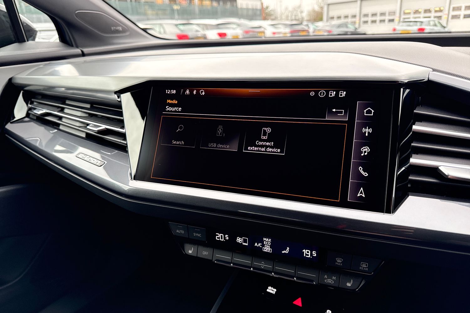 Used Audi Q4 e-tron 2026 for sale - 77262522: Photo 37