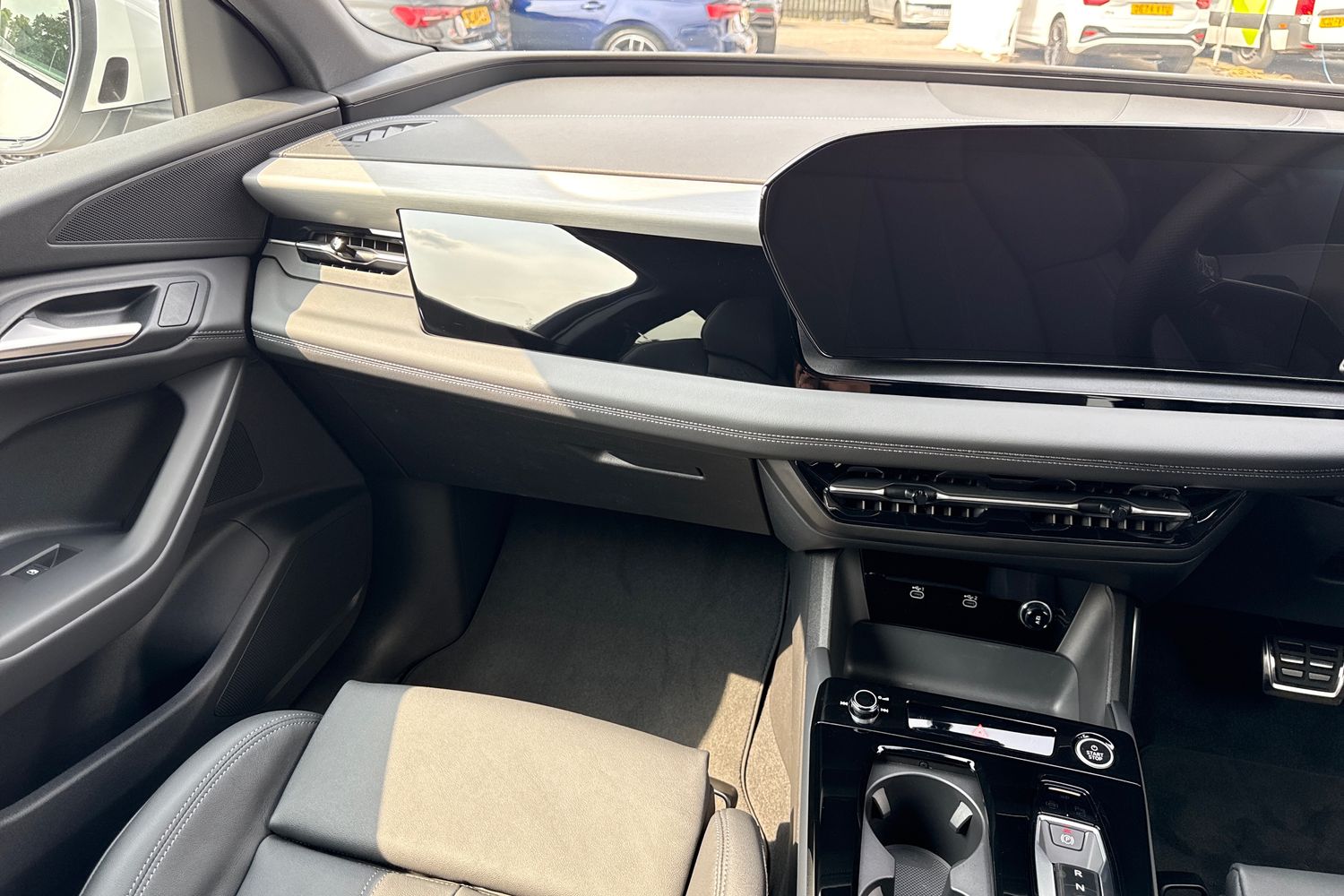Used Audi Q6 e-tron 2025 for sale - 76170292: Photo 19