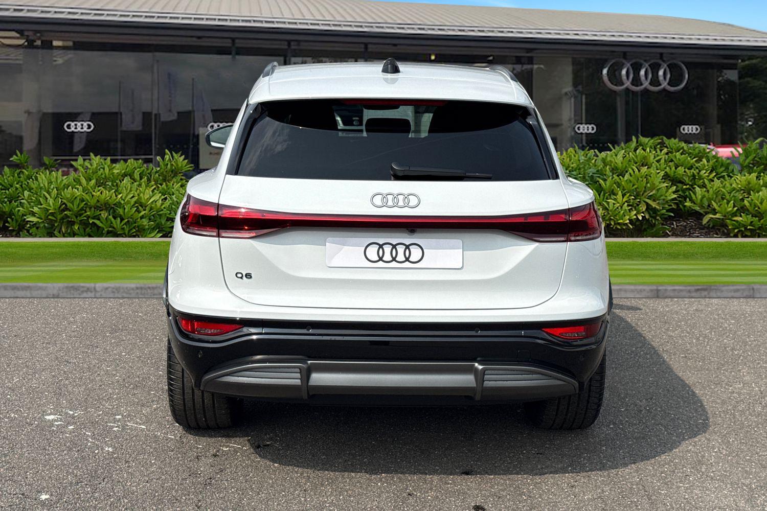 Used Audi Q6 e-tron 2025 for sale - 76170292: Photo 4