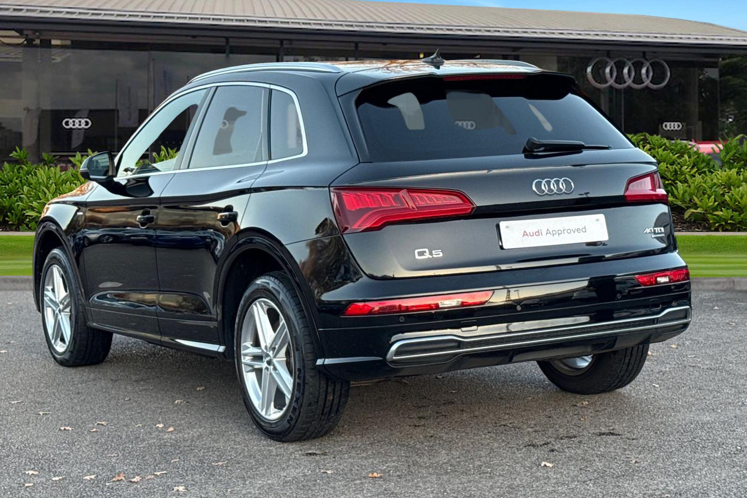 Used Audi Q5 2020 for sale - 76654292: Photo 2