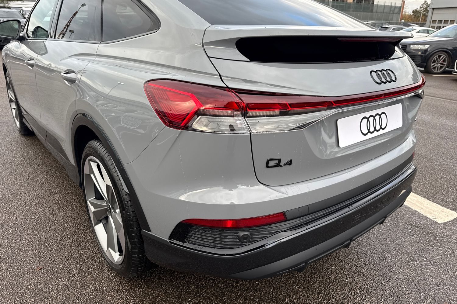 Used Audi Q4 e-tron 2025 for sale - 76697771: Photo 7