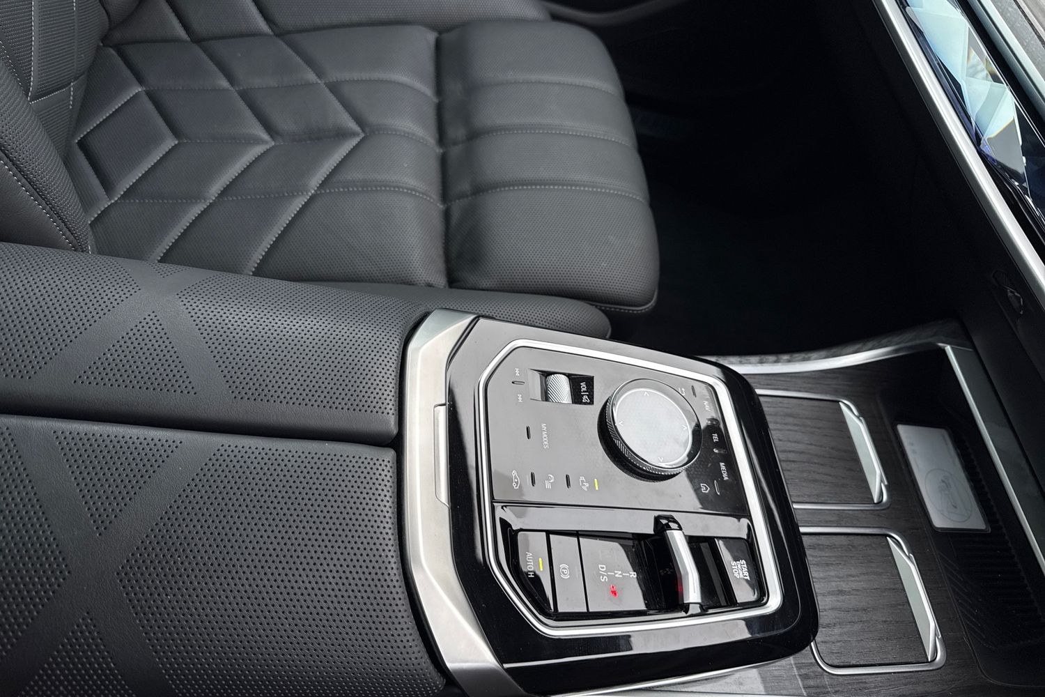 Used BMW 7 Series 2024 for sale - 77708643: Photo 23