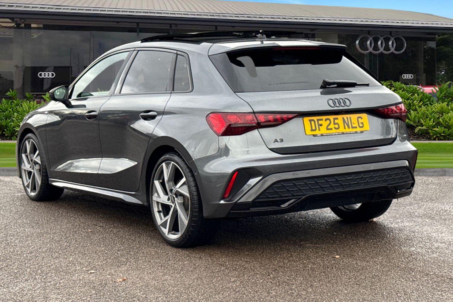 Used Audi A3 2025 for sale - 76692348: Photo 2