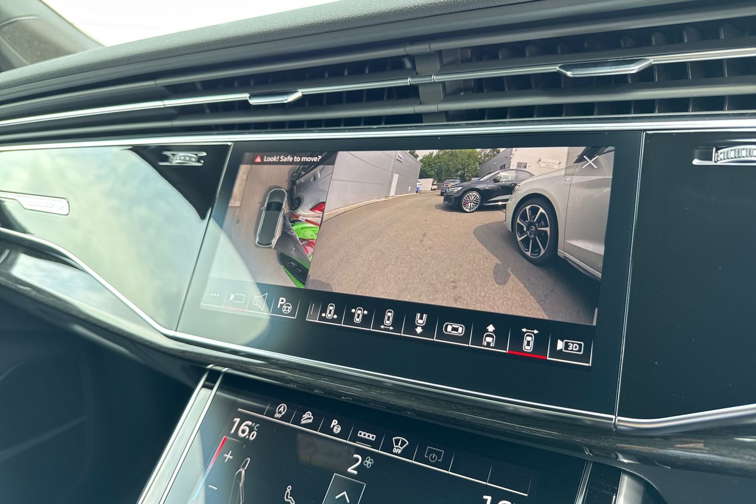 Used Audi Q7 2026 for sale - 77935594: Photo 33