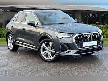 Used Audi Q3 2023 for sale - 76374704: Photo