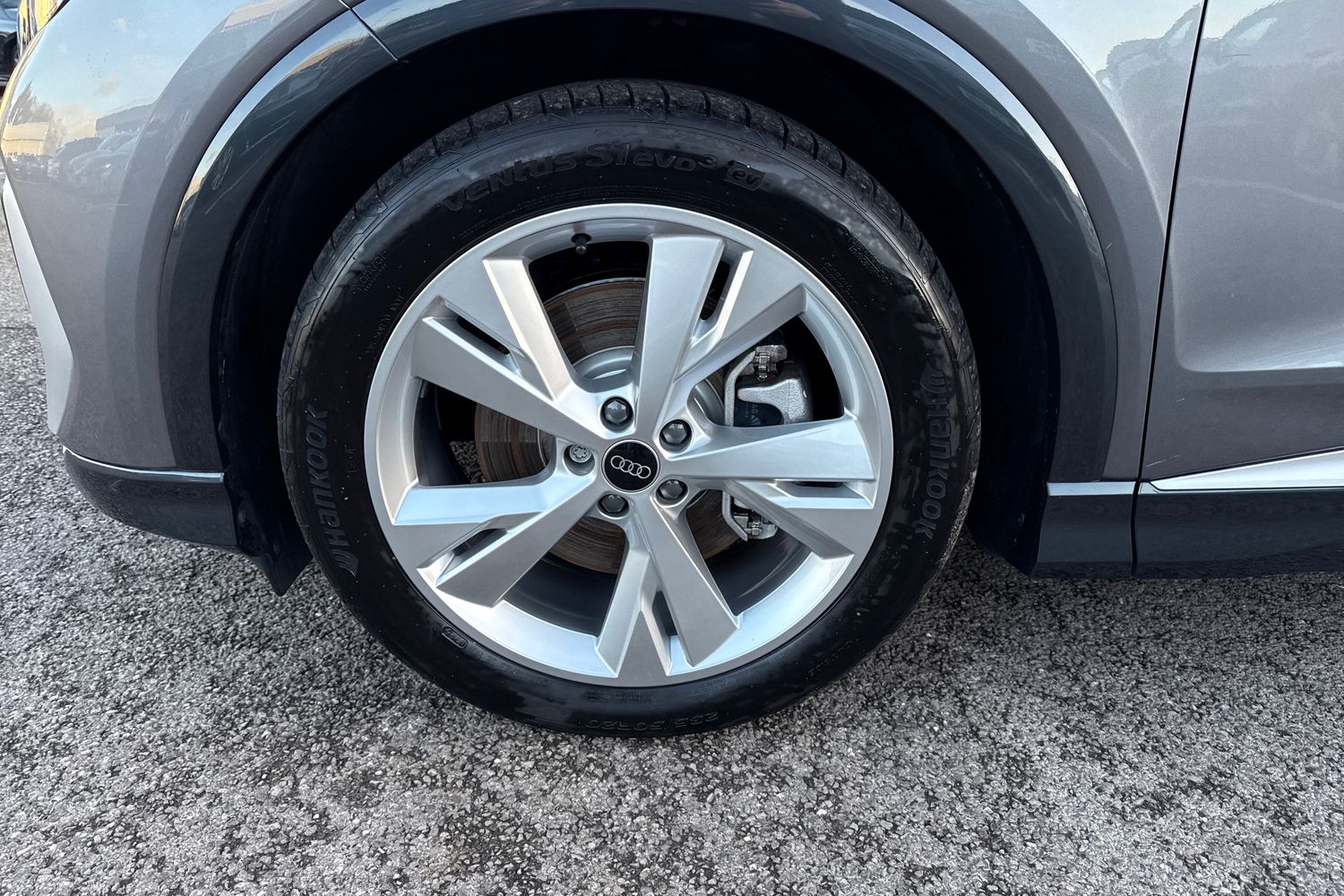 Used Audi Q4 e-tron 2025 for sale - 76896182: Photo 12