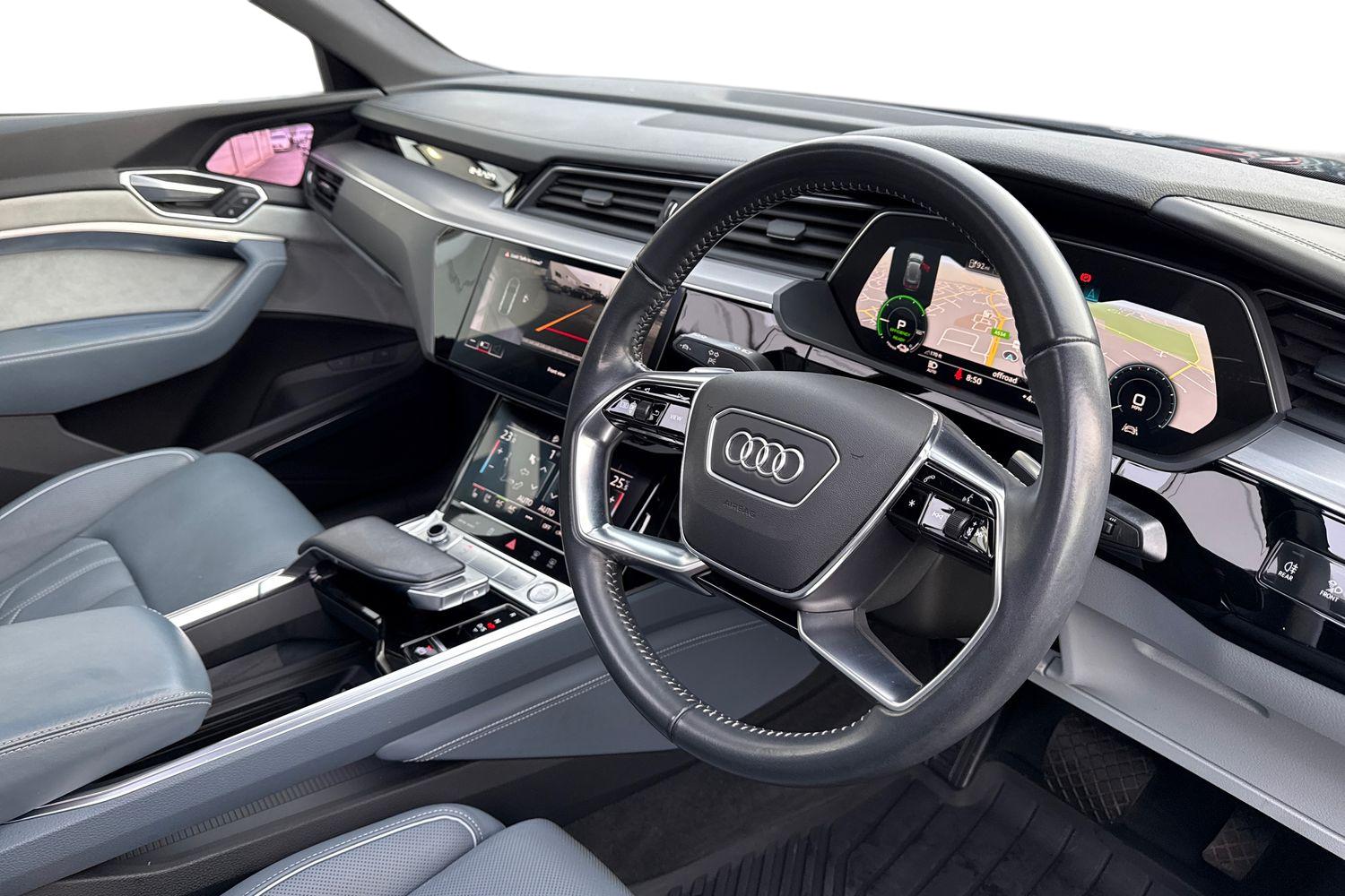 Used Audi e-tron 2021 for sale - 77436132: Photo 13
