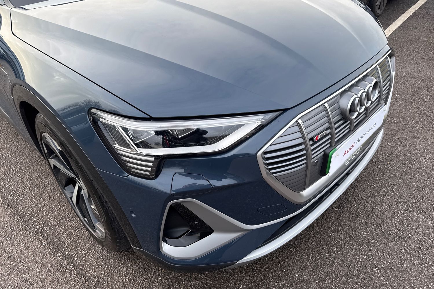 Used Audi e-tron 2021 for sale - 77436132: Photo 8