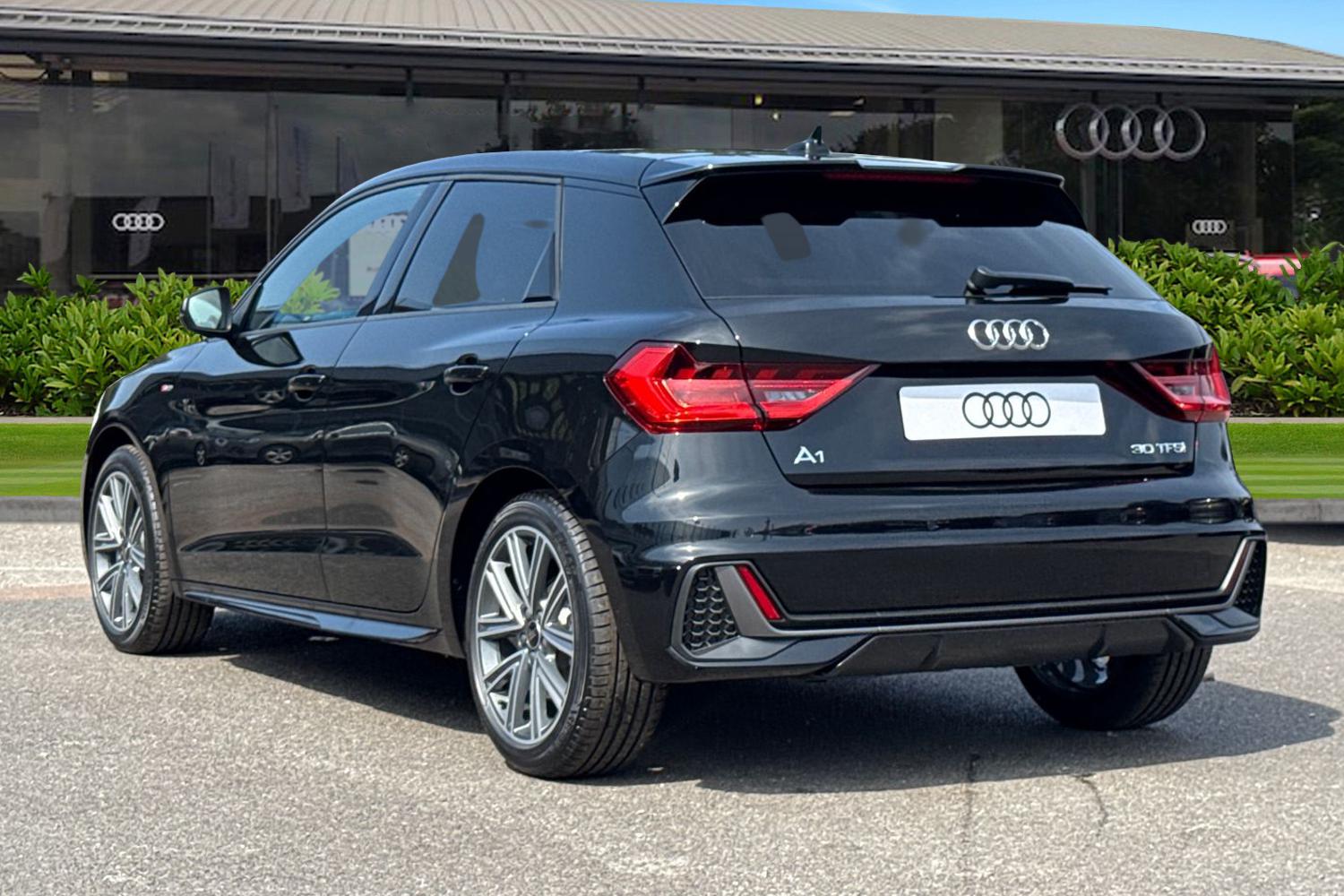 Used Audi A1 2025 for sale - 76170257: Photo 2
