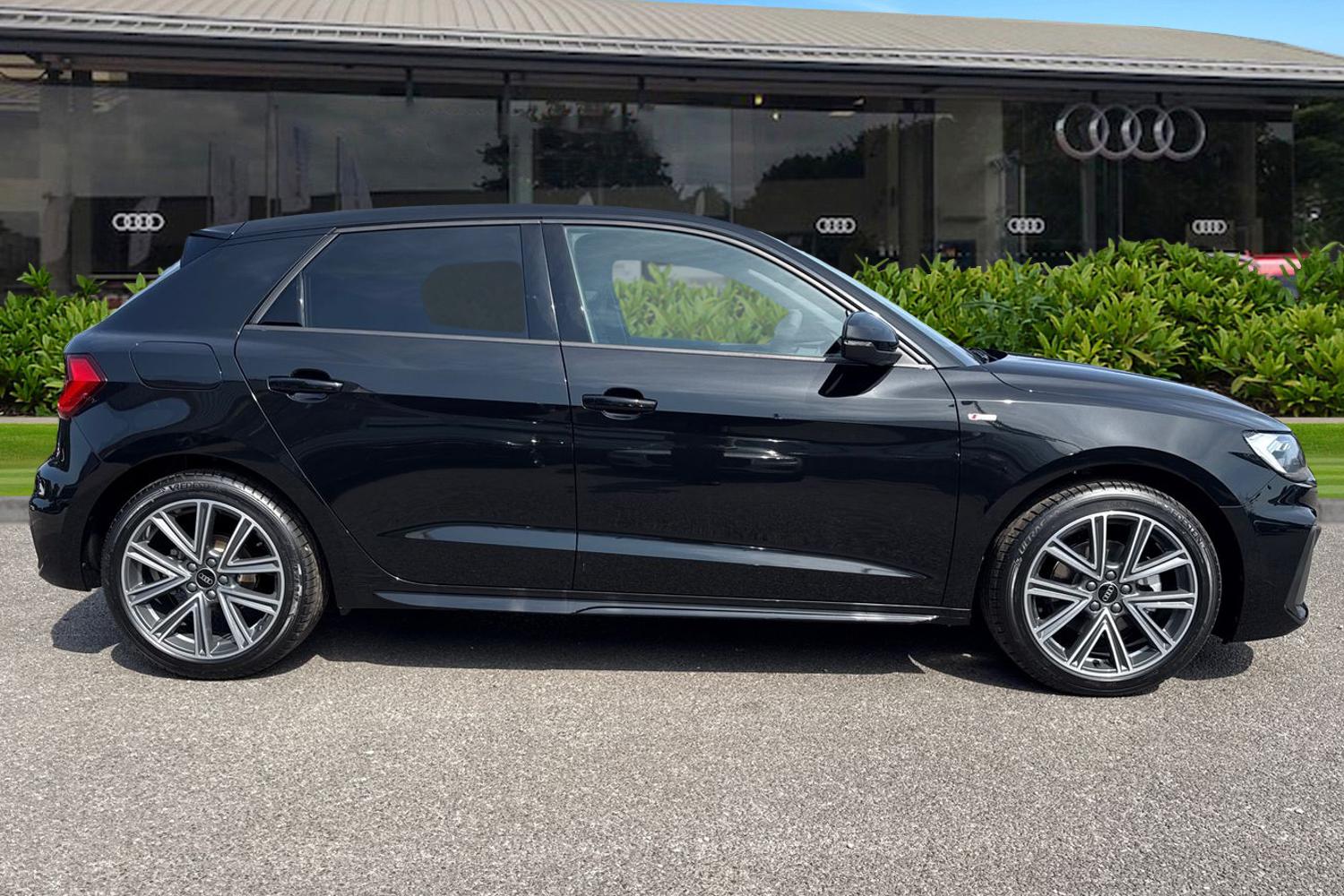 Used Audi A1 2025 for sale - 76170257: Photo 3