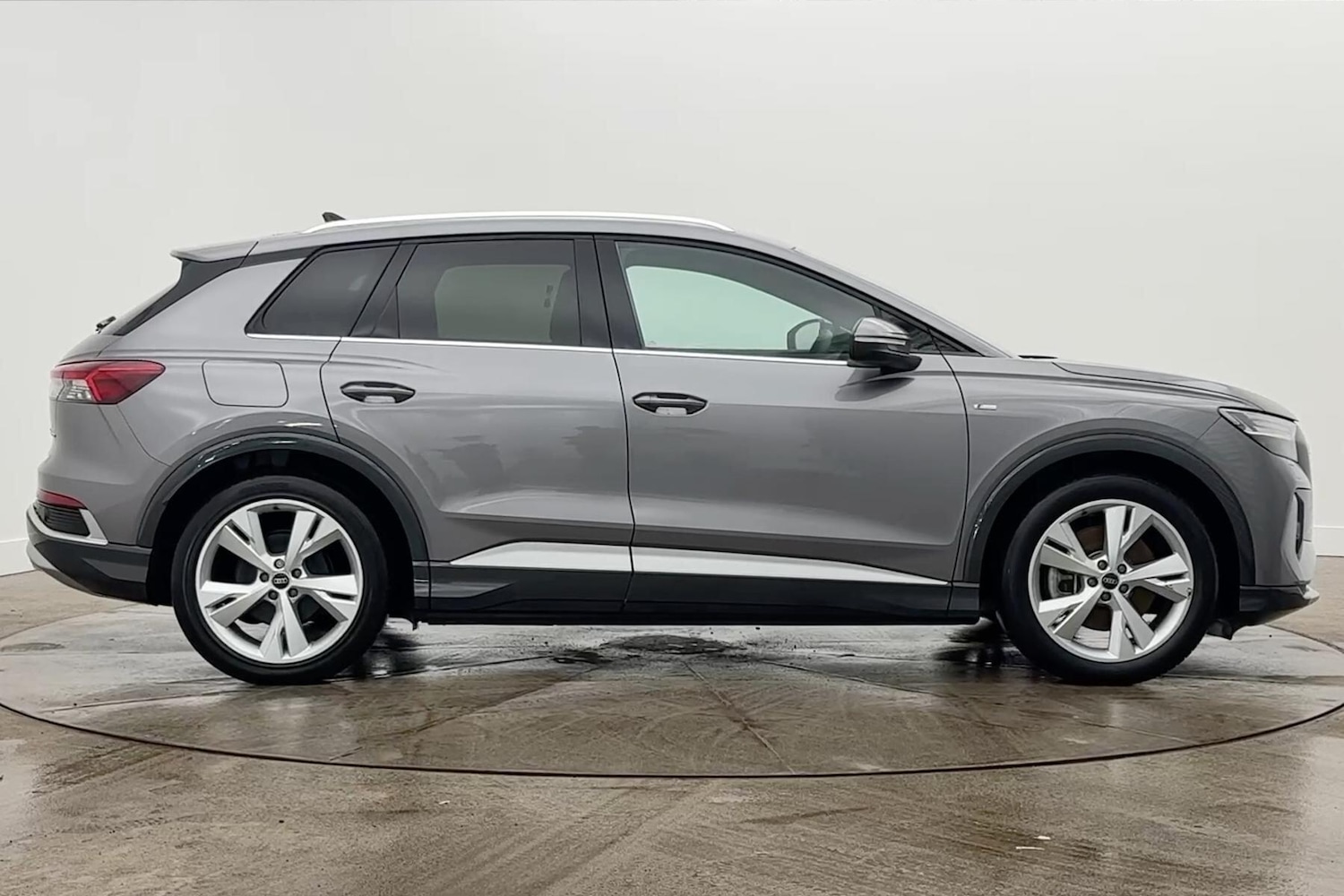 Used Audi Q4 e-tron 2025 for sale - 77463114: Photo 18