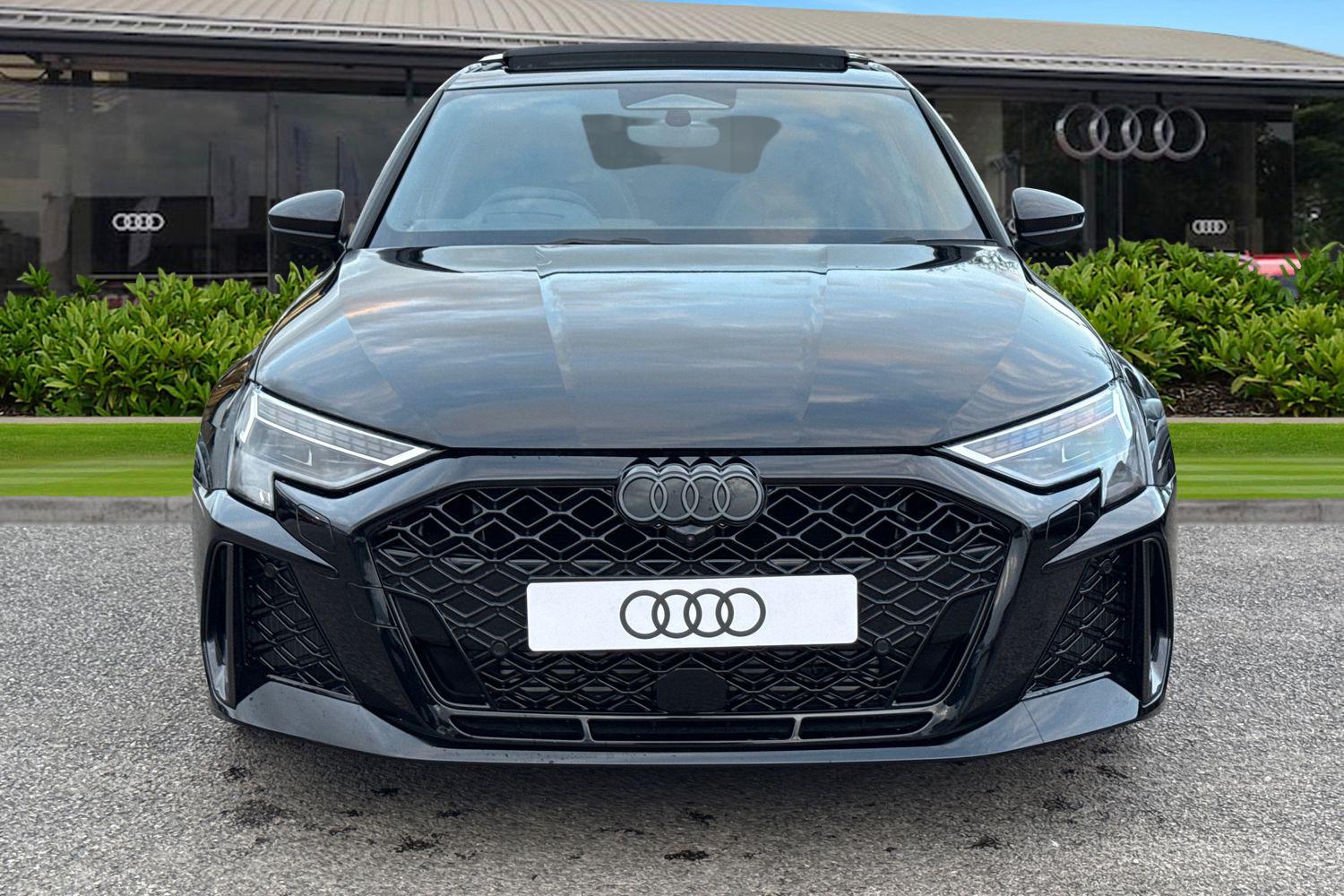 Used Audi RS3 2025 for sale - 76972848: Photo 5