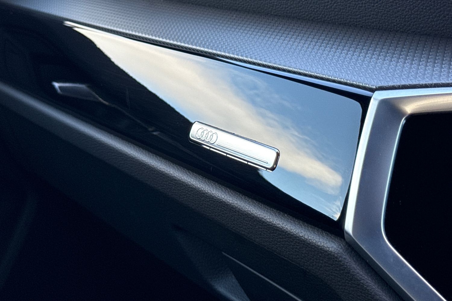 Used Audi Q3 2022 for sale - 77382894: Photo 49