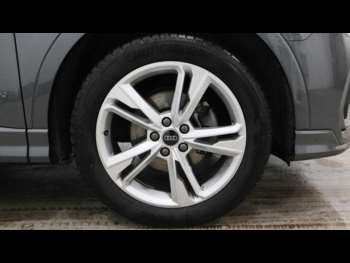 Used Audi Q3 2023 for sale - 74664430: Photo