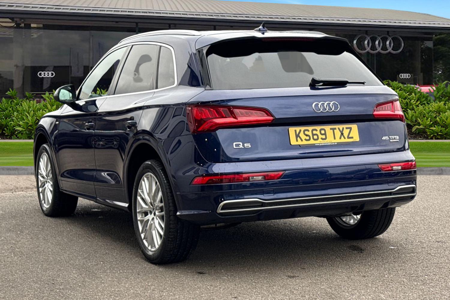 Used Audi Q5 2020 for sale - 78029473: Photo 2