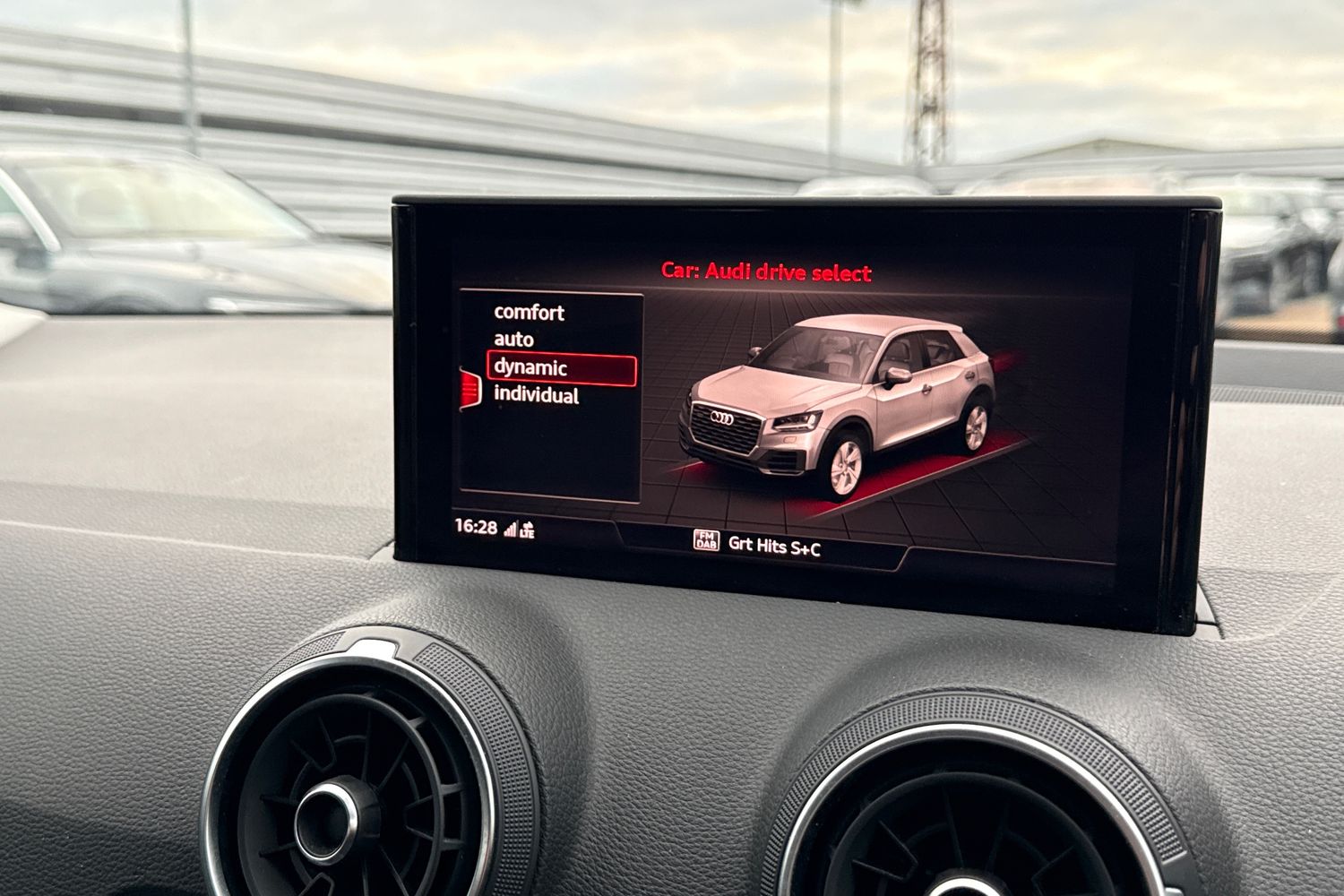 Used Audi Q2 2019 for sale - 77500957: Photo 32