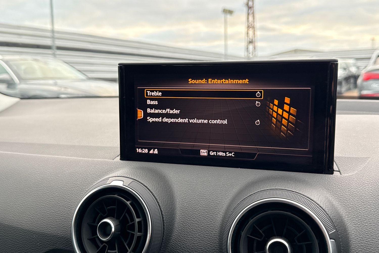 Used Audi Q2 2019 for sale - 77500957: Photo 35