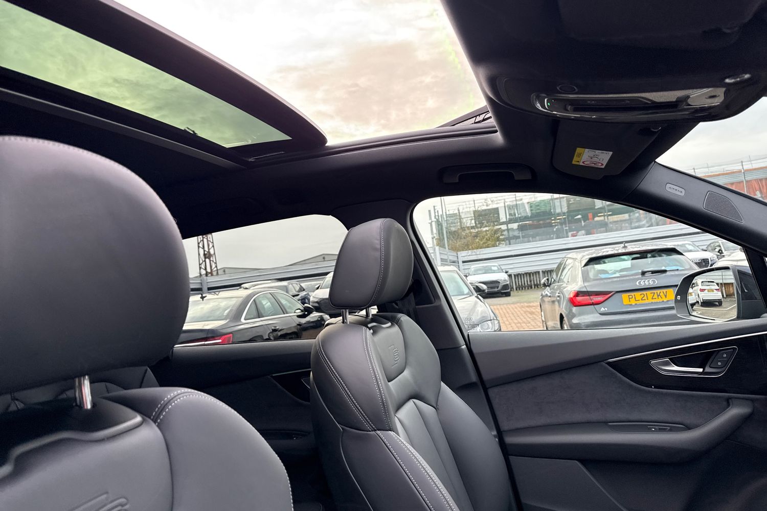 Used Audi Q7 2025 for sale - 76453513: Photo 24