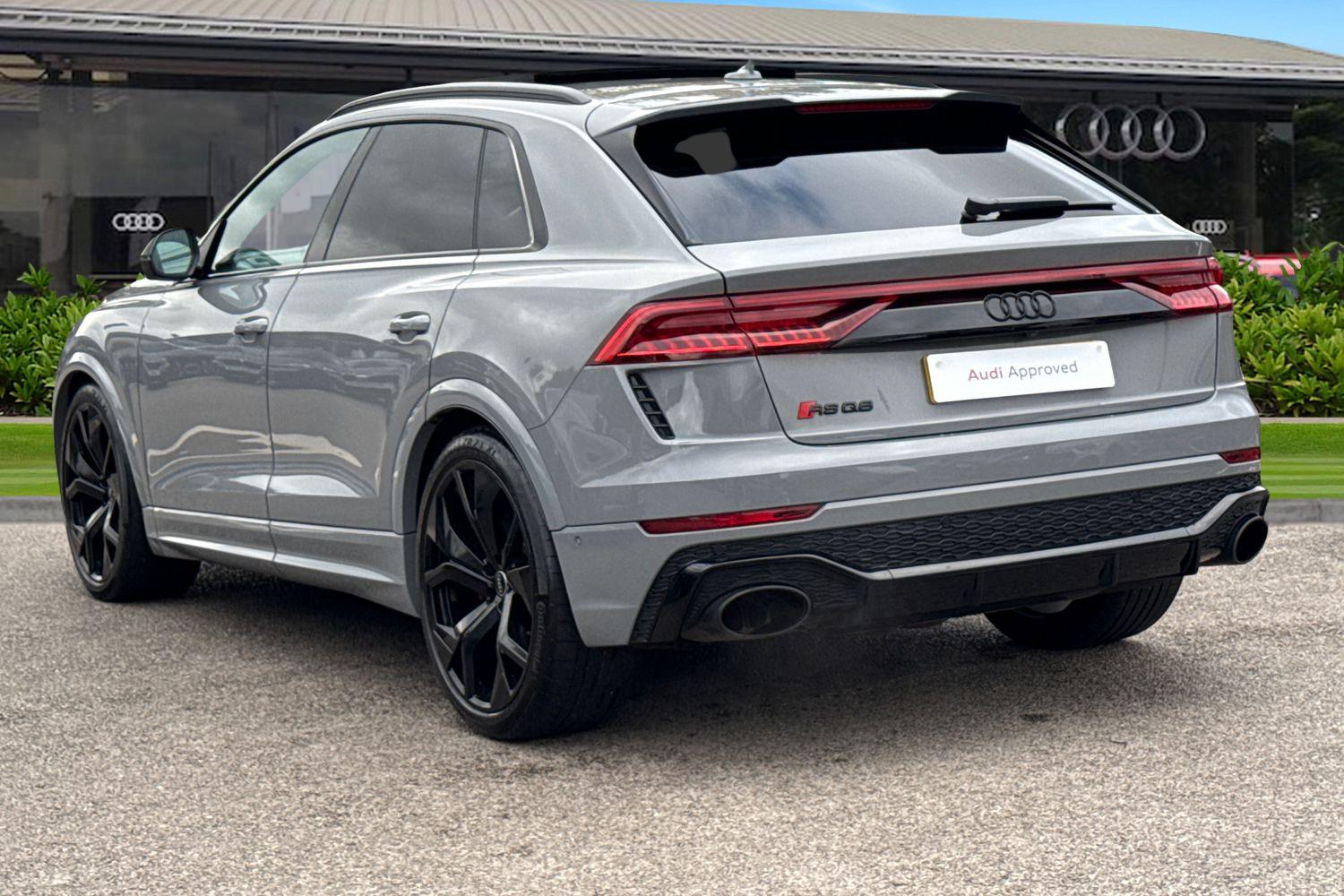 Used Audi RS Q8 2023 for sale - 76368614: Photo 2
