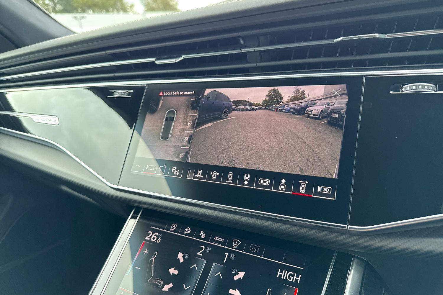 Used Audi RS Q8 2023 for sale - 76368614: Photo 35