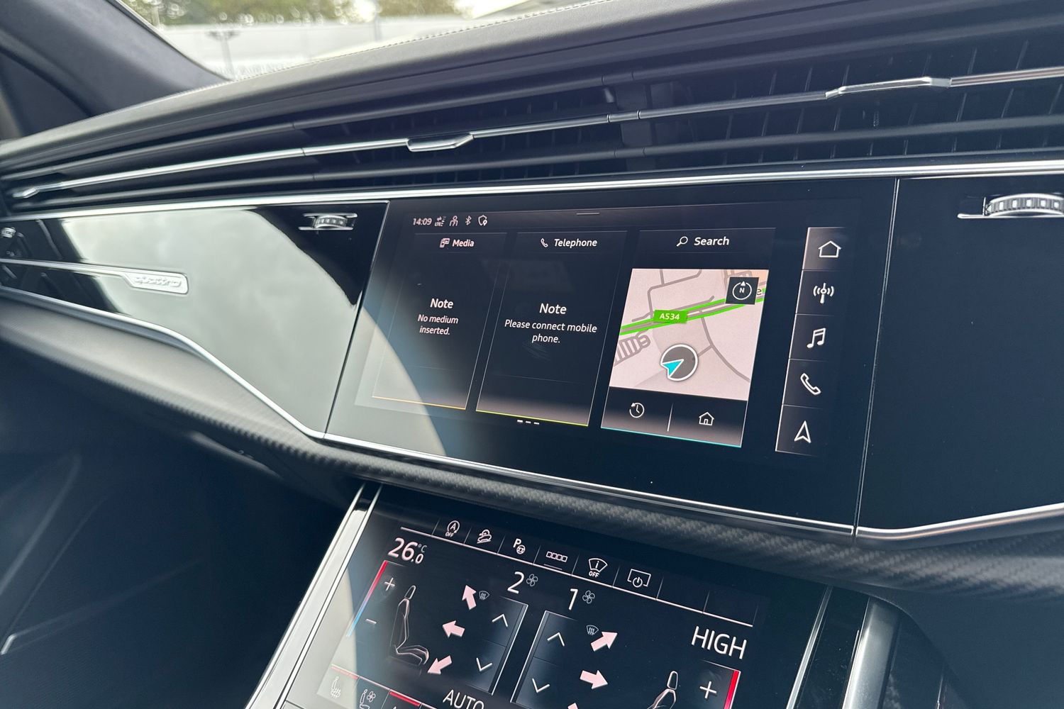 Used Audi RS Q8 2023 for sale - 76368614: Photo 37