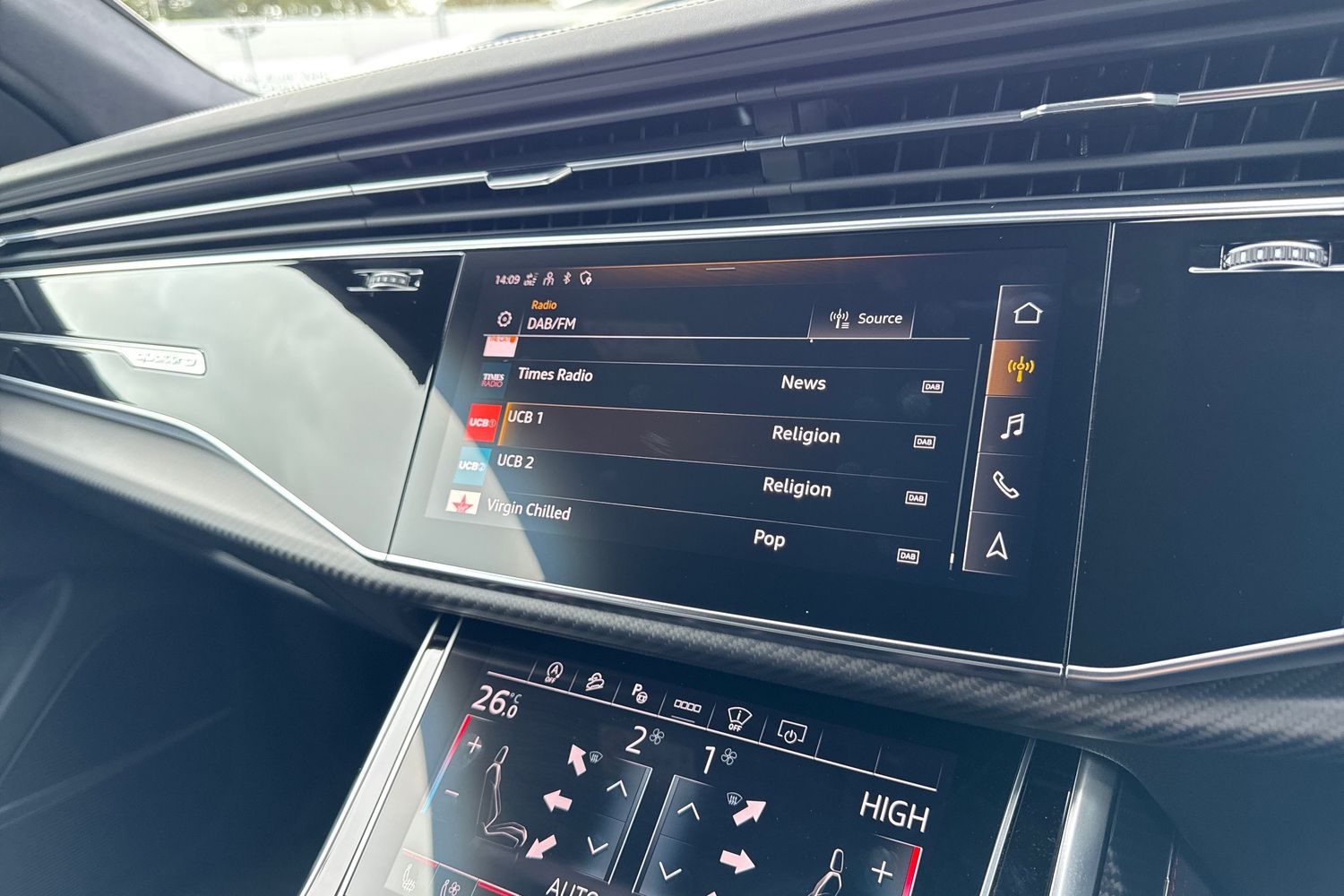 Used Audi RS Q8 2023 for sale - 76368614: Photo 39