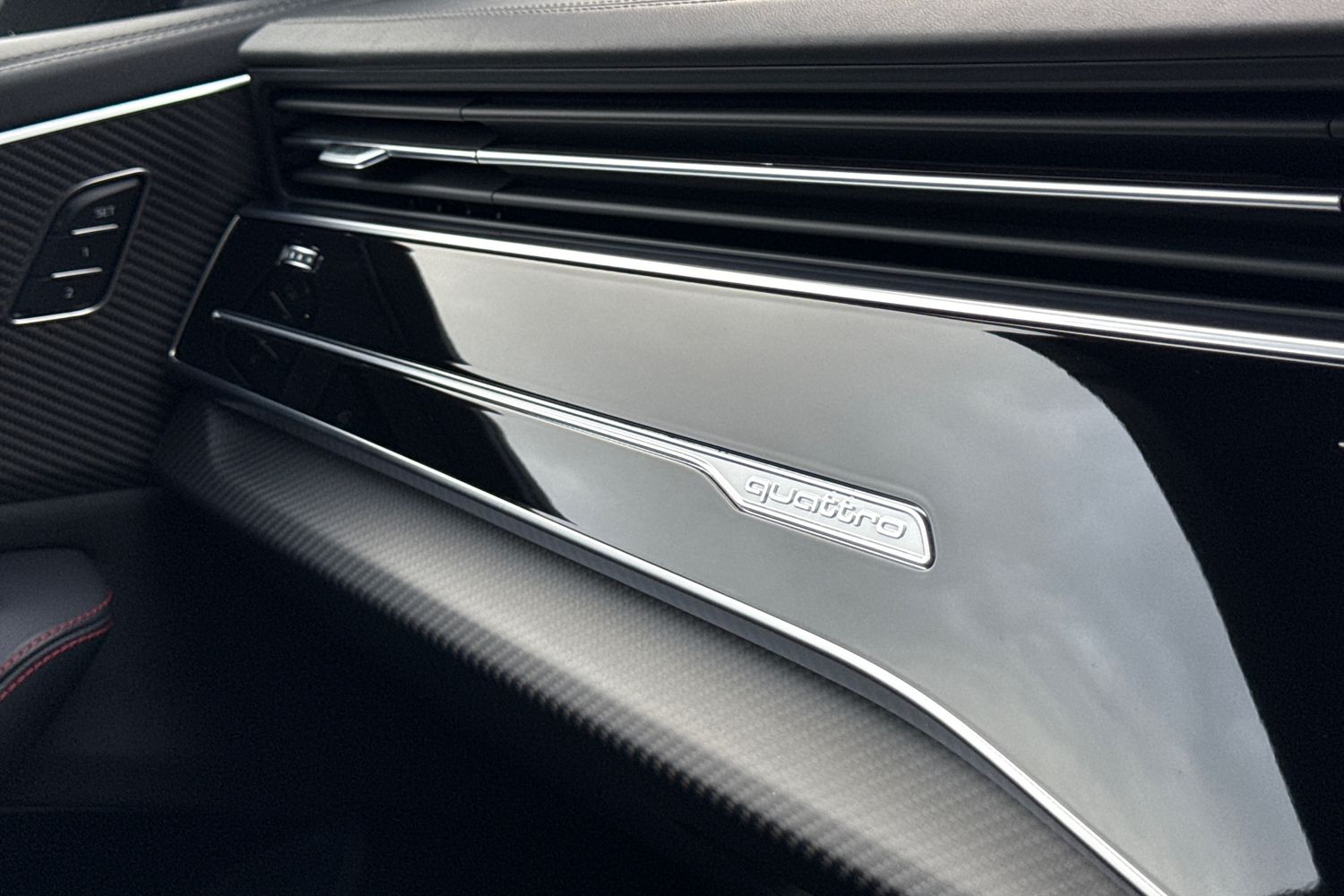 Used Audi RS Q8 2023 for sale - 76368614: Photo 60